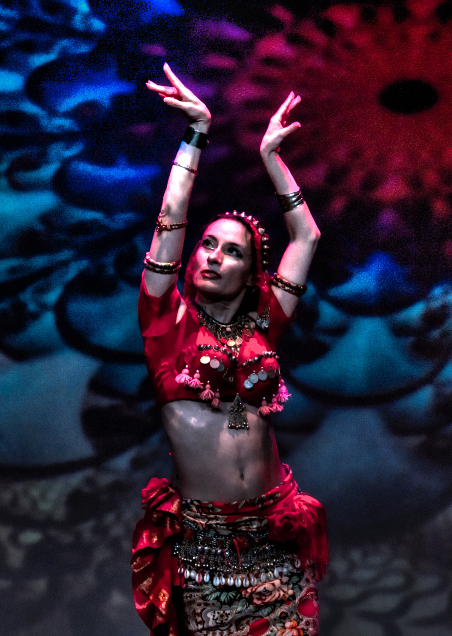 isabelle bidou ATS® bellydancer