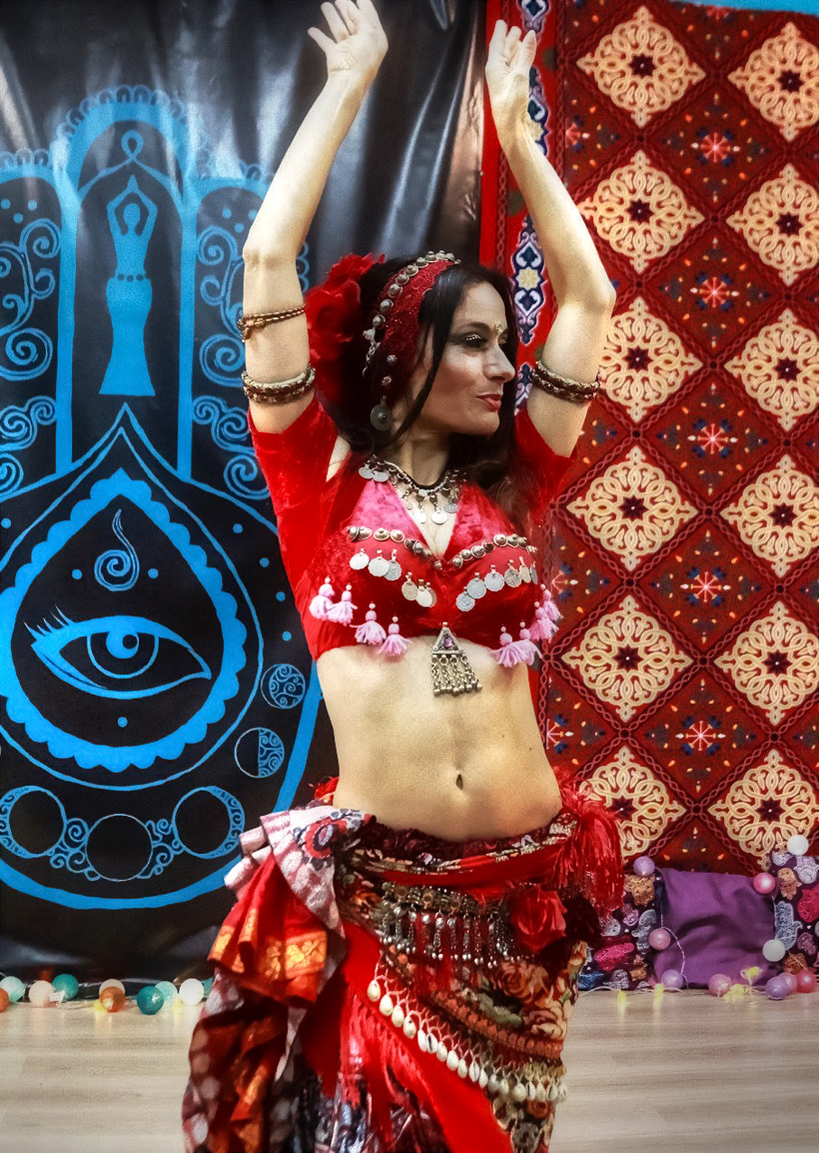 isabelle bidou ATS® bellydancer